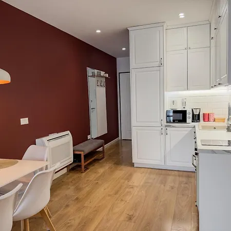 Apartment Lalas 4 *